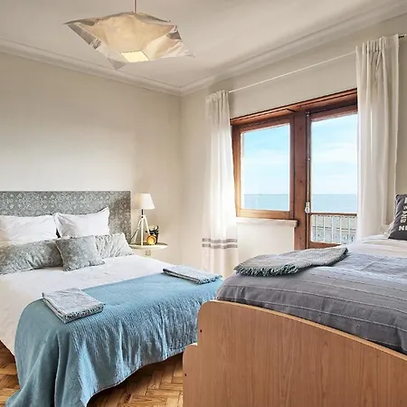 Apartman Fuer 17 Personen Und 1 Kind In *